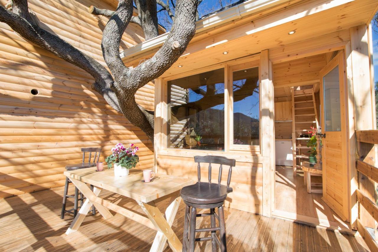 Romantic Tree House Kato Pavliana Exterior foto