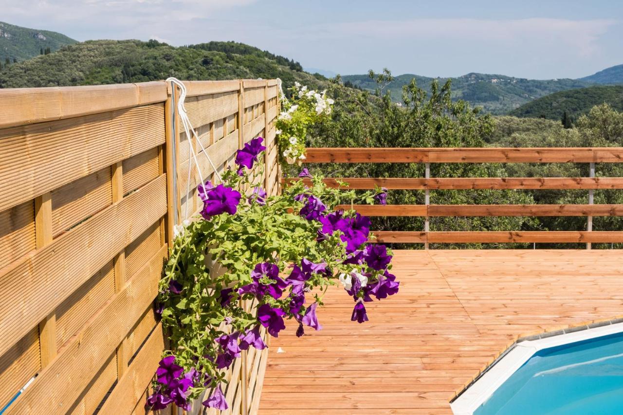 Romantic Tree House Kato Pavliana Exterior foto