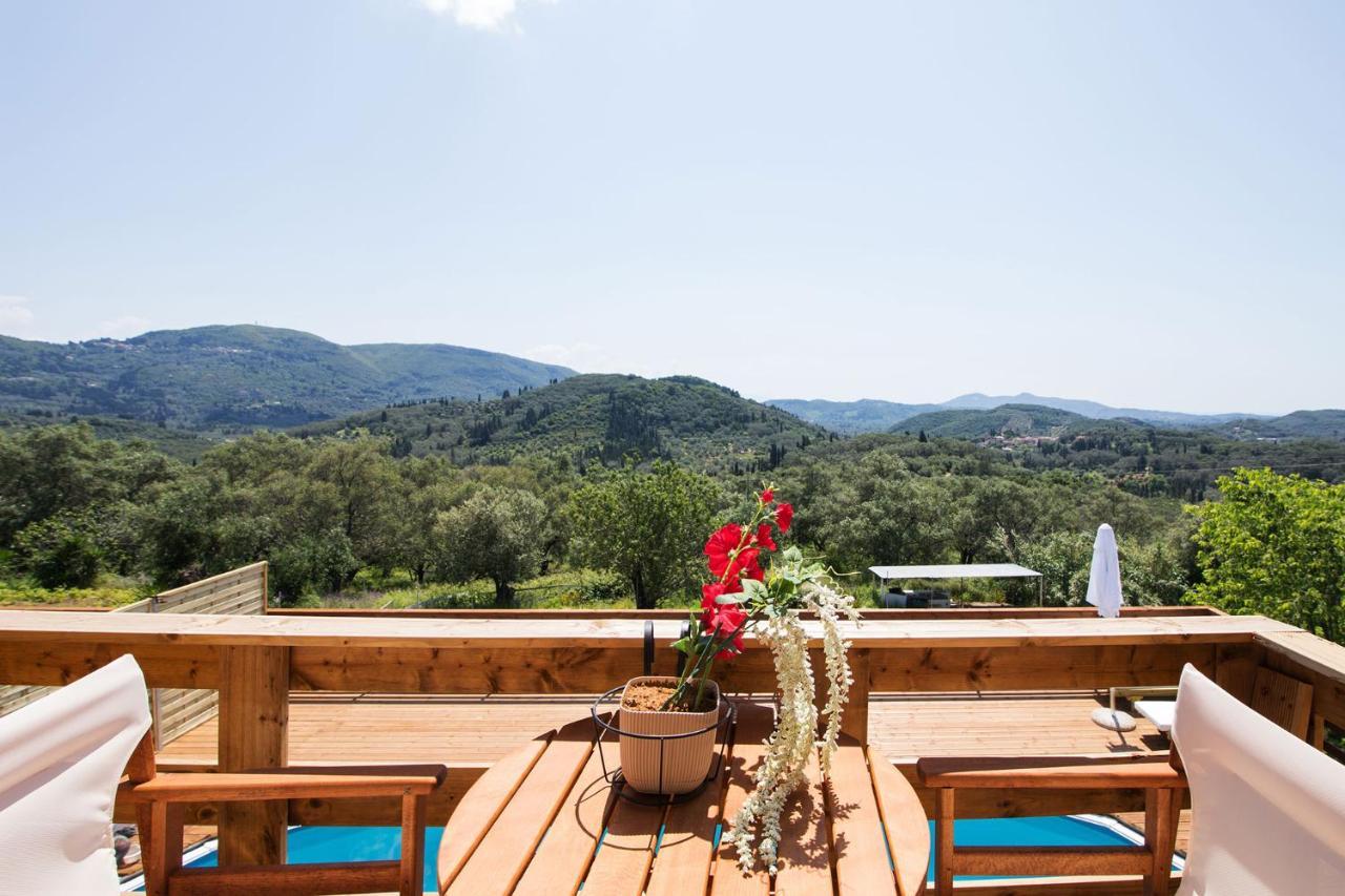 Romantic Tree House Kato Pavliana Exterior foto