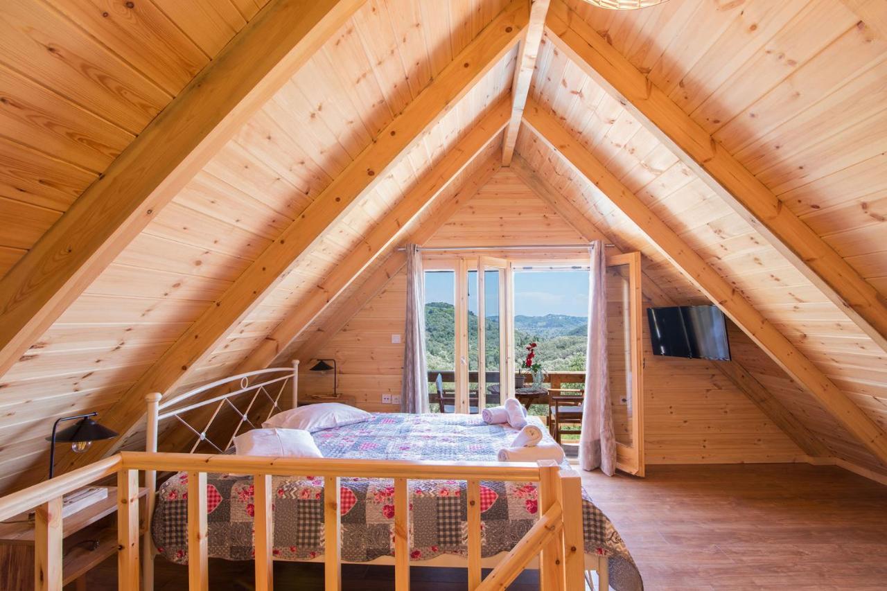 Romantic Tree House Kato Pavliana Exterior foto